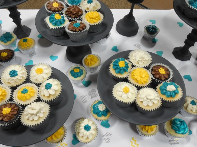 teal and yellow cupcake ideas