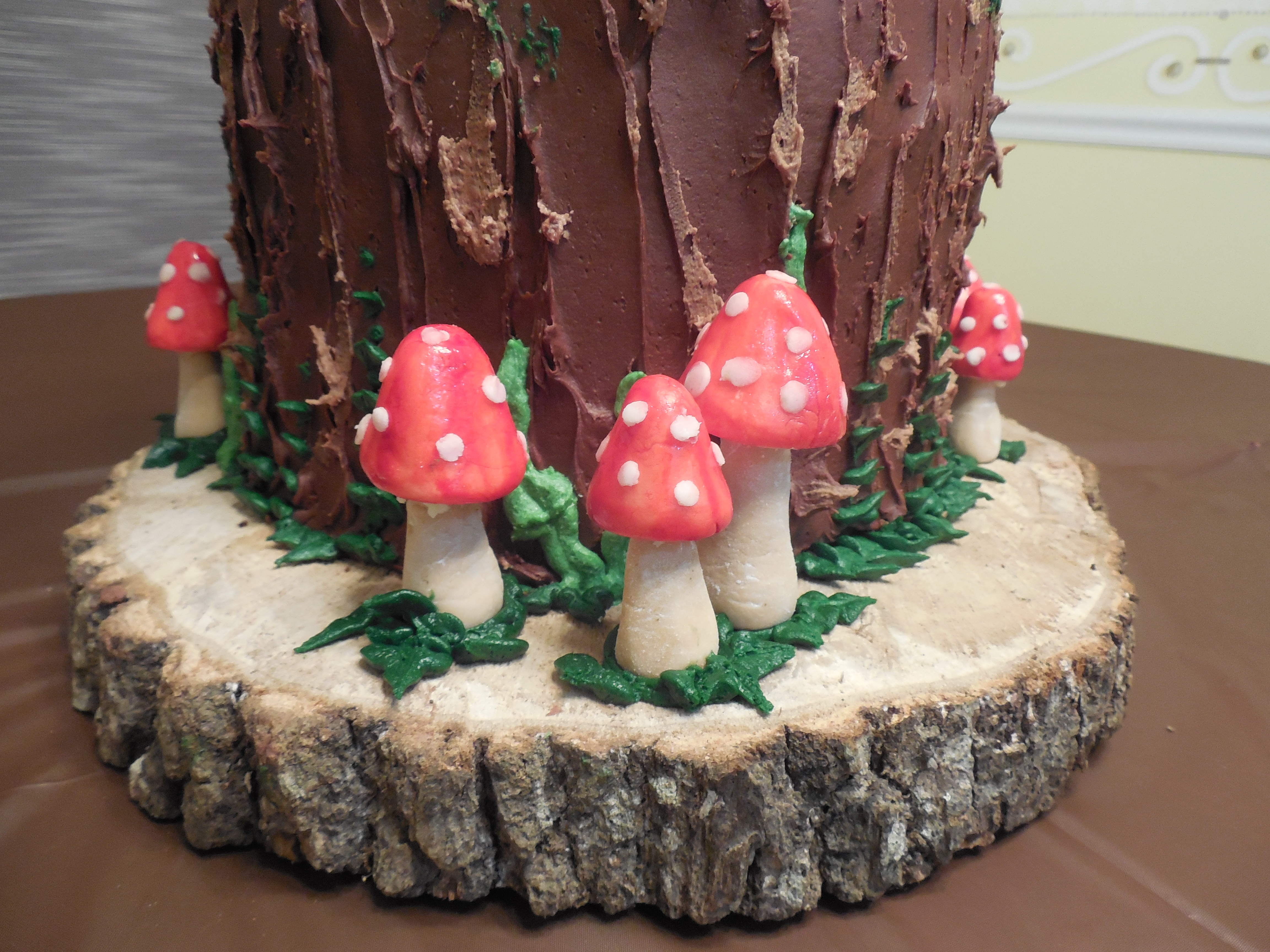Woodland Themed Baby Shower Cake Tutorial | Coffee to Compost